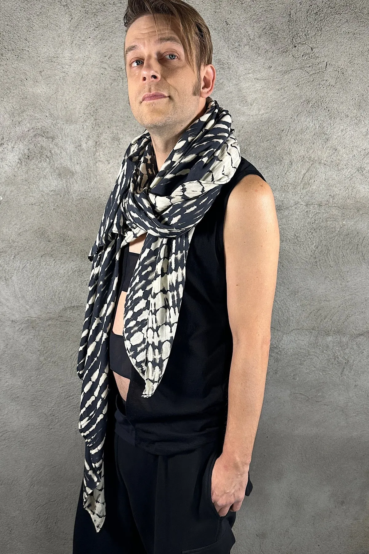 Five and Diamond Oversize Scarf - rayon