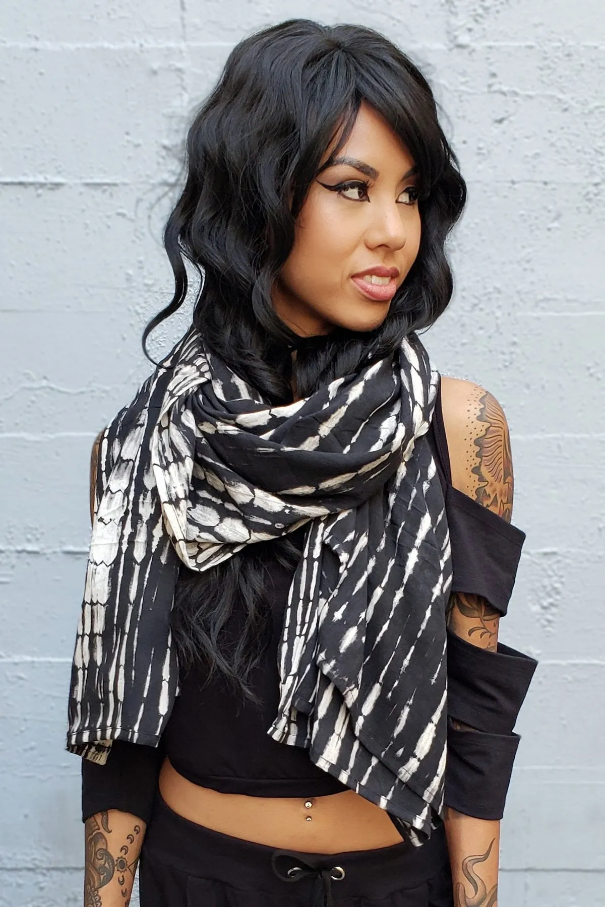 Five and Diamond Oversize Scarf - rayon