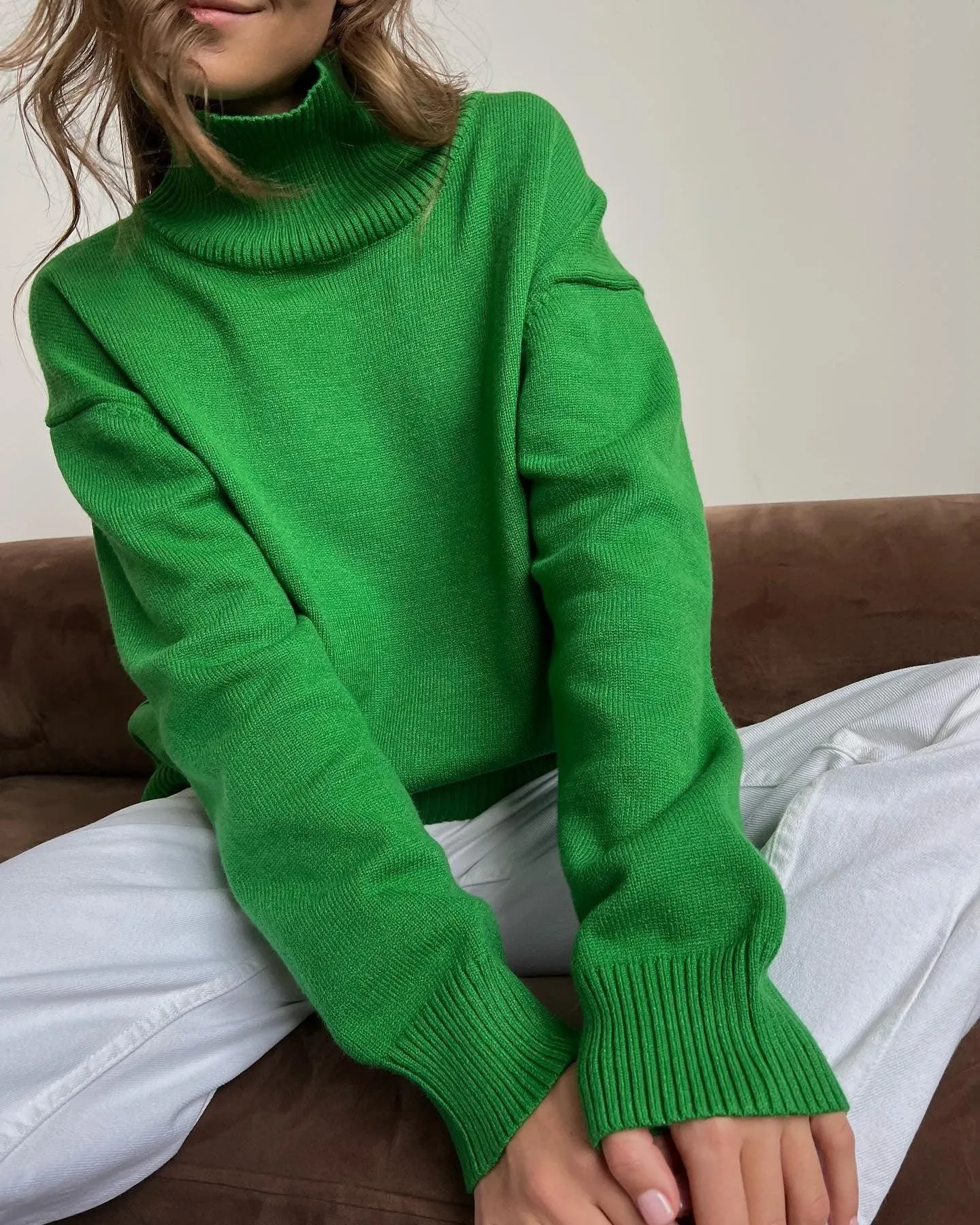 Ladies Solid Color Turtleneck Knit Sweater W003