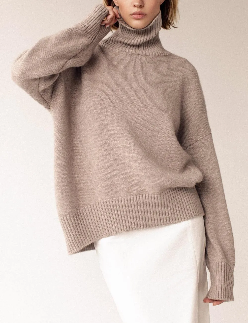 Ladies Solid Color Turtleneck Knit Sweater W003