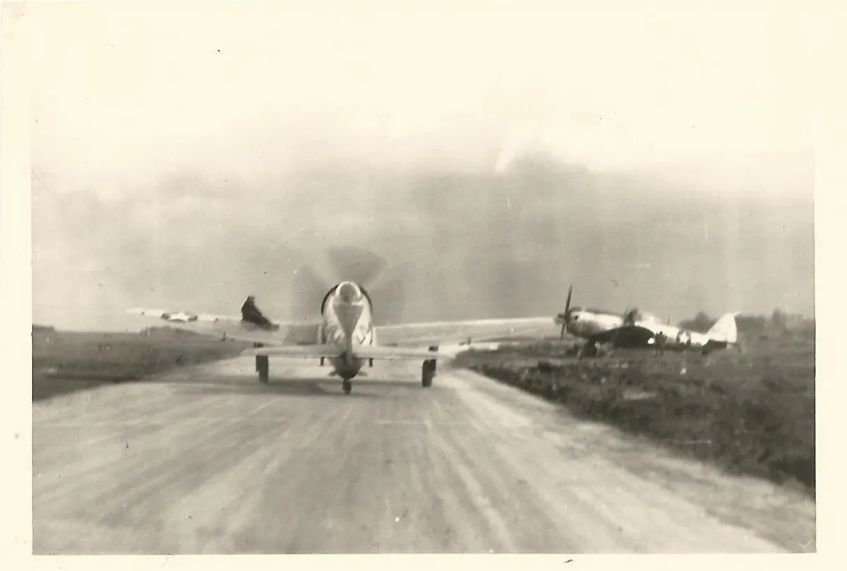Original U.S. WWII P-47 Thunderbolt Fighter Pilot Named Grouping with Interview - 392nd Fighter Squadron