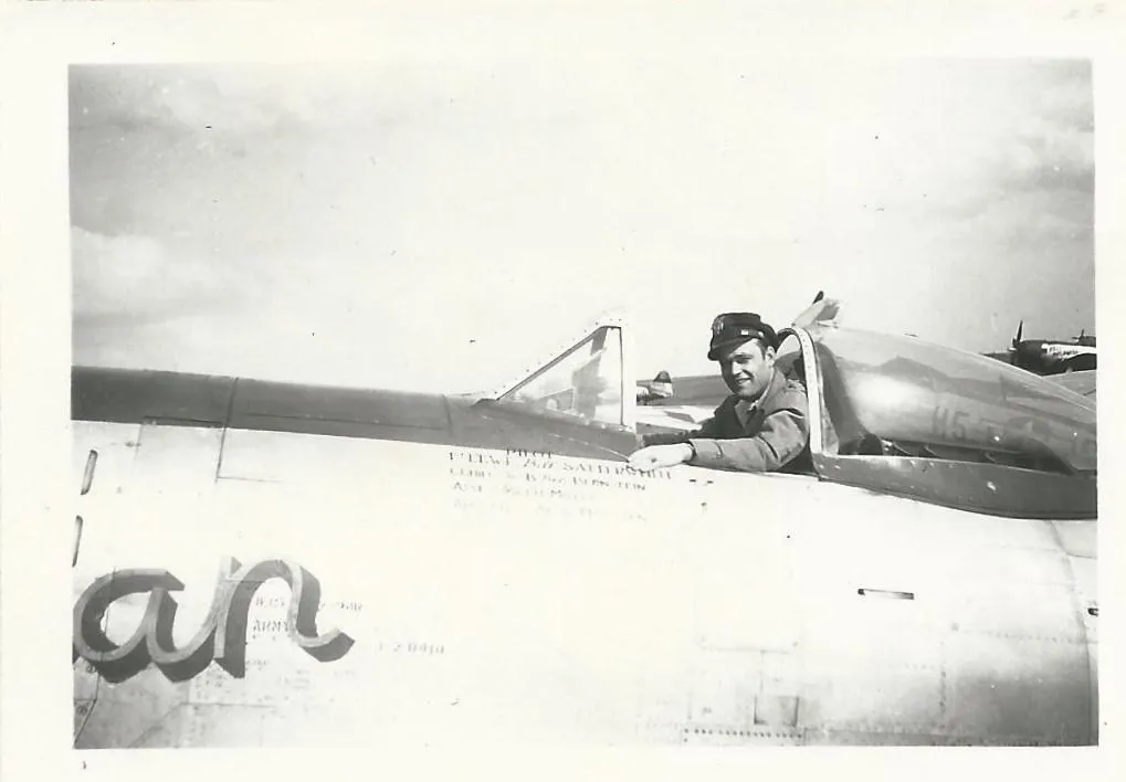 Original U.S. WWII P-47 Thunderbolt Fighter Pilot Named Grouping with Interview - 392nd Fighter Squadron