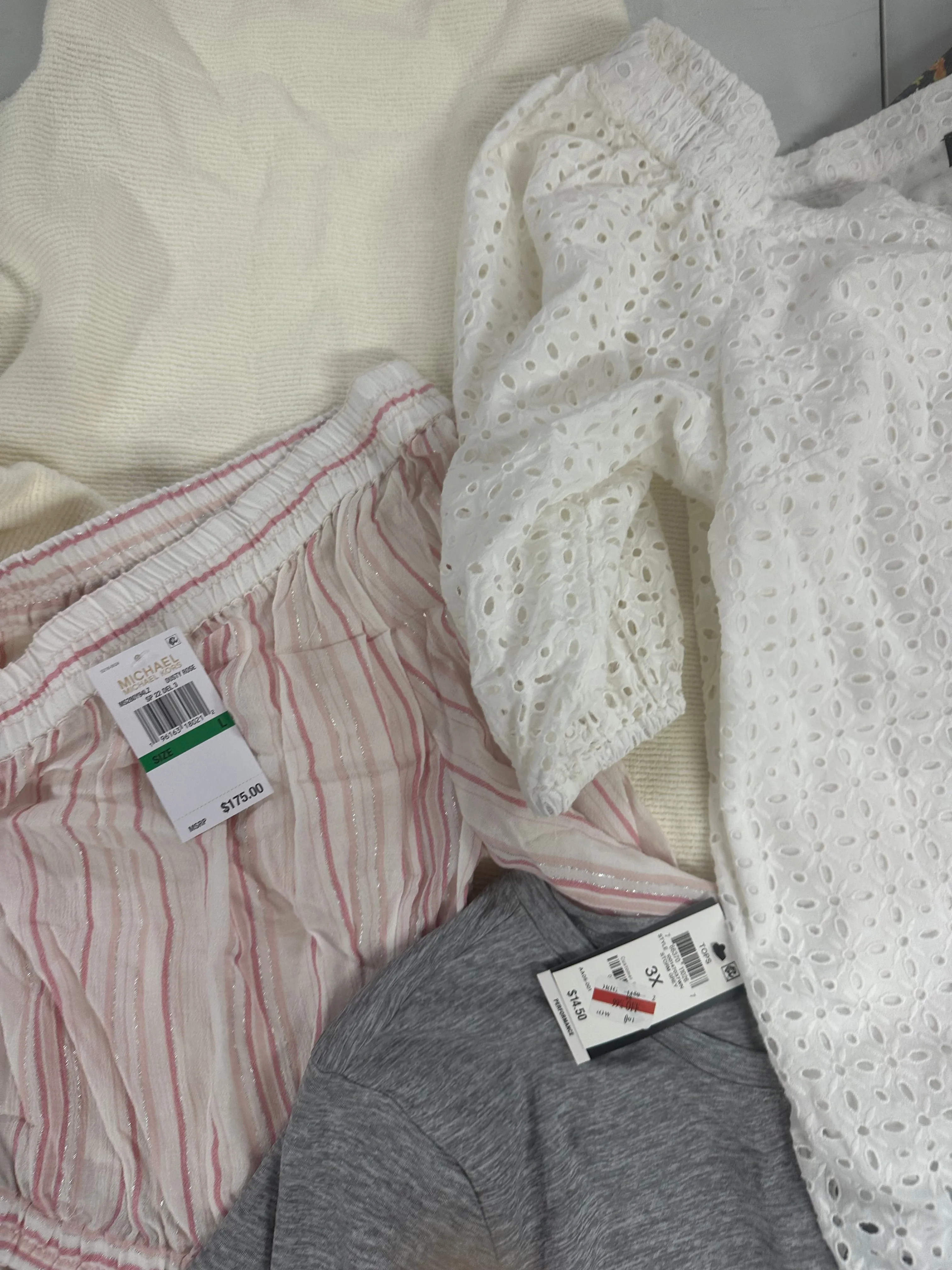 Women's Clothing Assorted Wholesale Lot, MICHAEL KORS, POLO RALPH LAUREN, FREE PEOPLE, LEGENDARY and more, 10 items, Shelf Pulls, MSRP $764